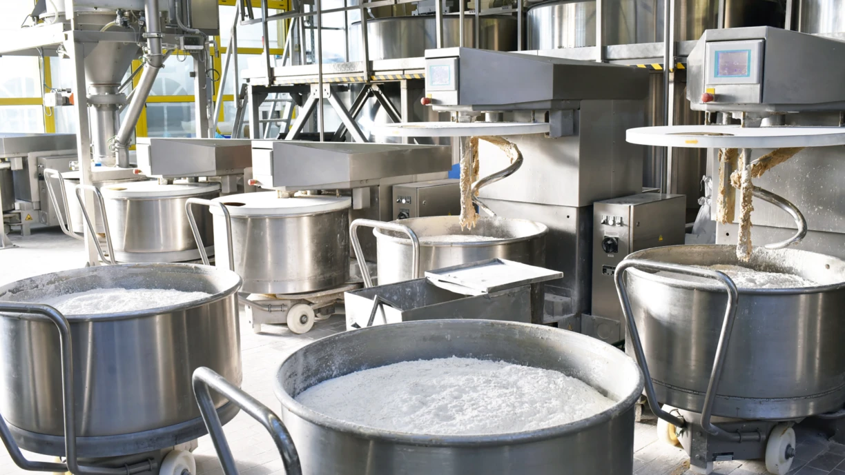 Industrial baking equipment for dough conditioning 
