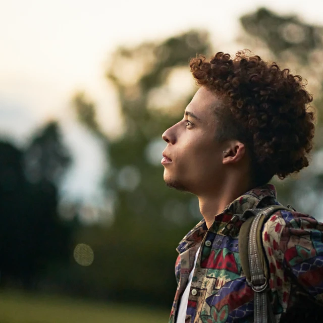 Person_looking_towards_a_sustainabe_future