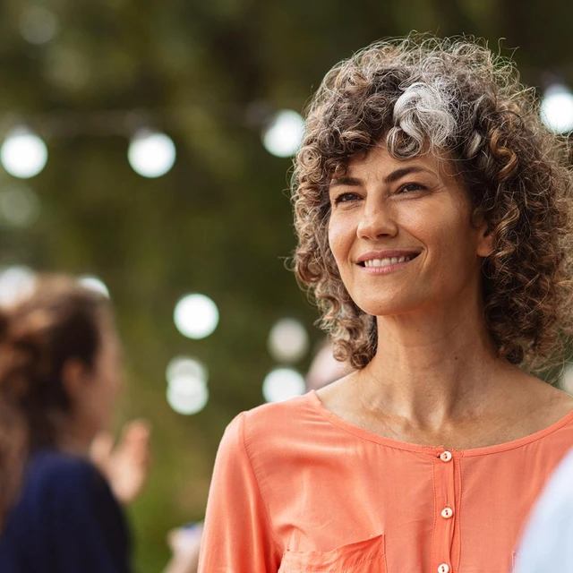 Woman representing Novonesis gastrointestinal health