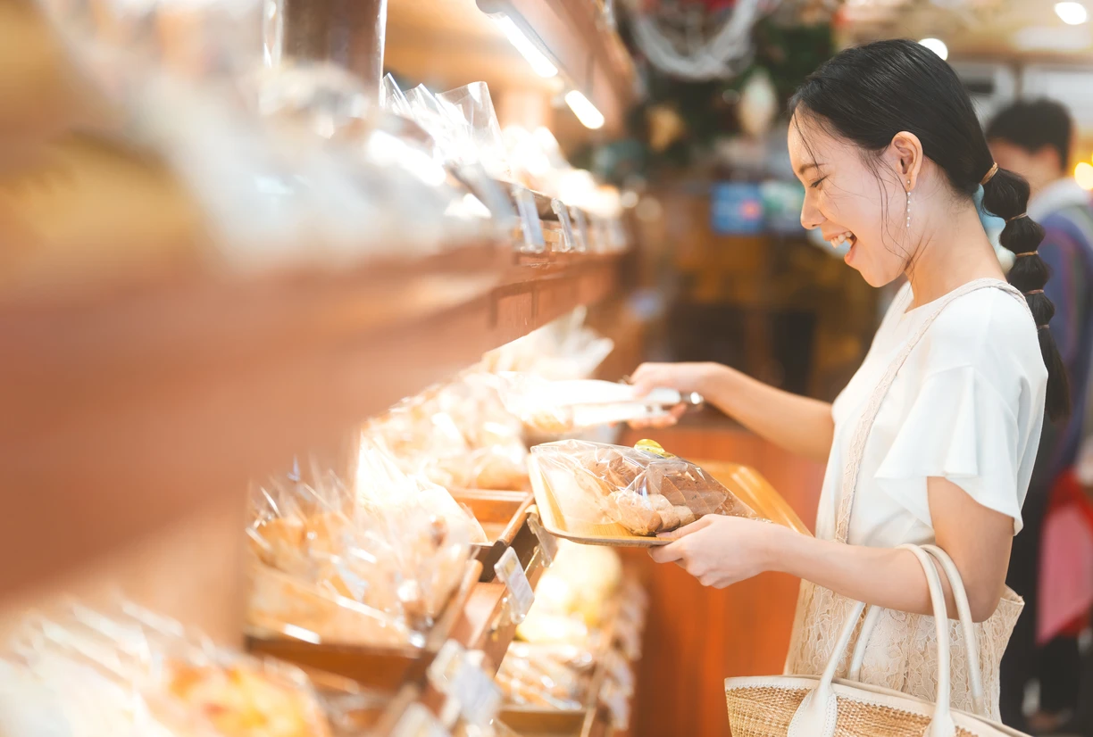 What_factors_influence_AV_in_baked_goods