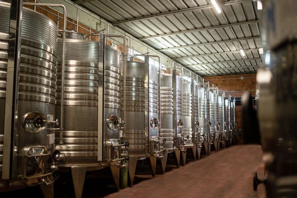 Fermentation tanks standing in a row