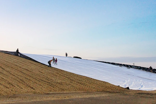 Ensure sufficient compaction, proper sealing and monitor feed-out