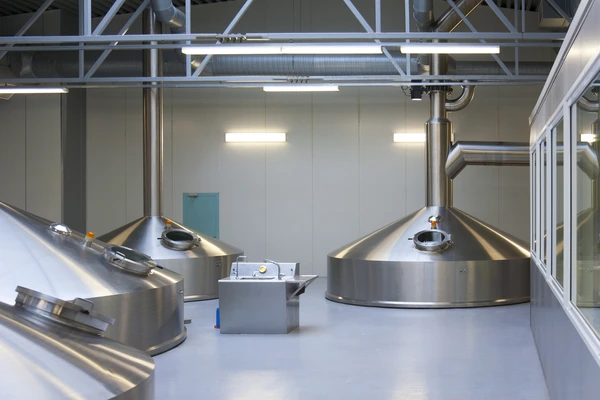 Brewing equipment tank