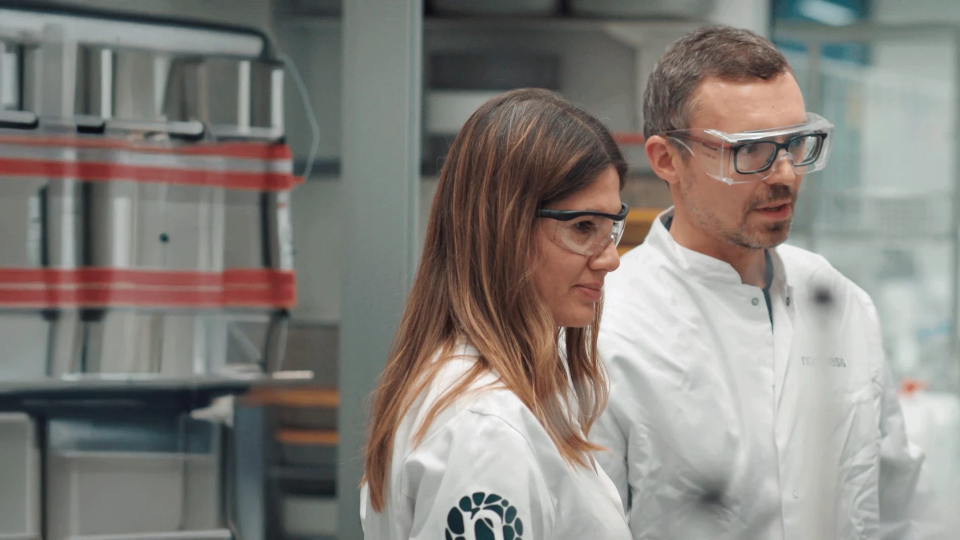 Girl-and-guy-in-laboratory-in-glasses